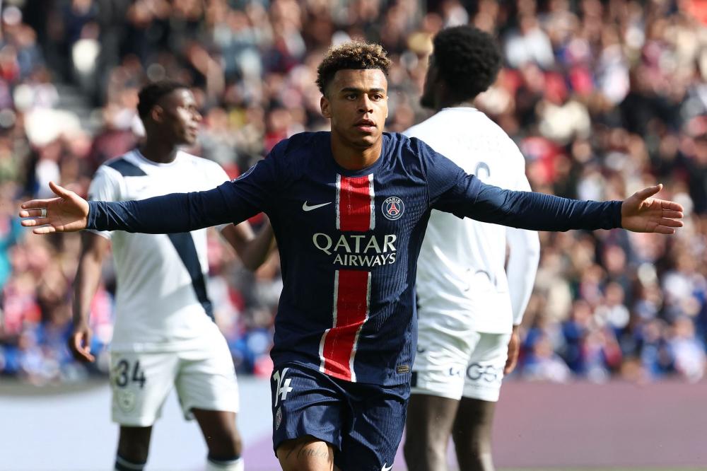 出示证件这 出示证件这